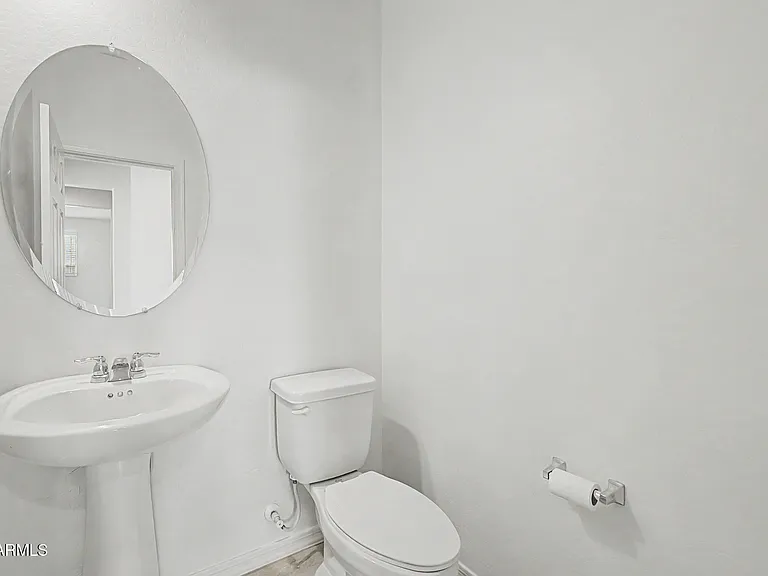 17558 W Luke Ave — Photo 15
