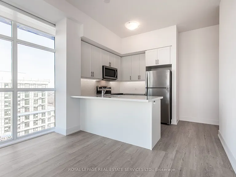 460 Dundas St E #1205 — Photo 11