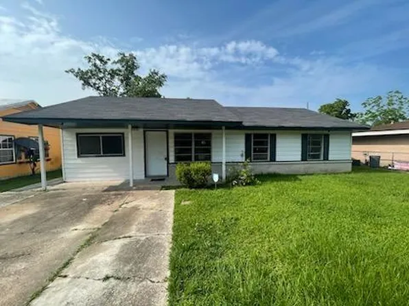 9327 Homewood Ln, Houston, TX 77078