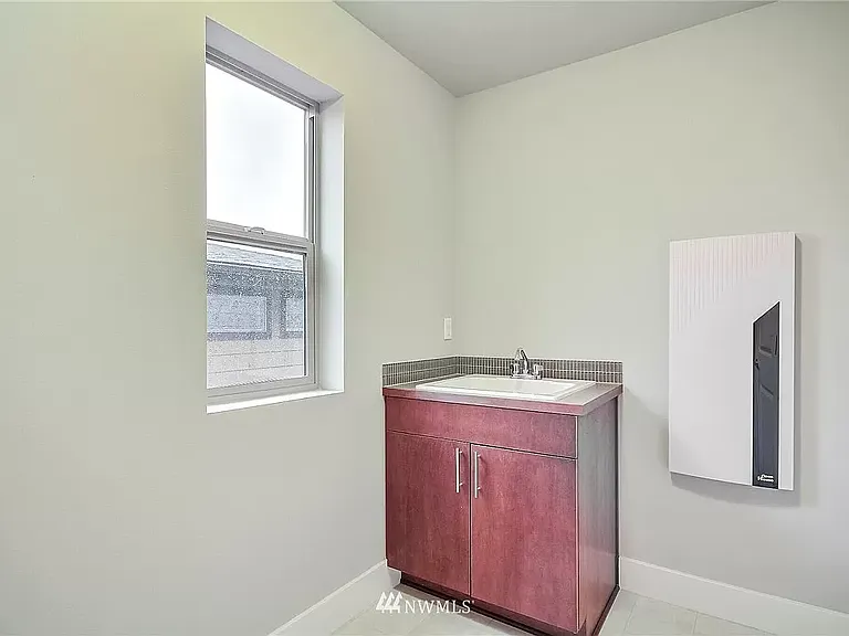 5113 NE 11th Pl — Photo 39