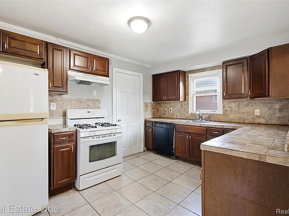 5th image of 6662 N Gulley Rd