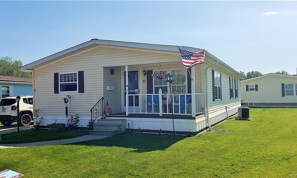 1st image of 71 Parkside Cir