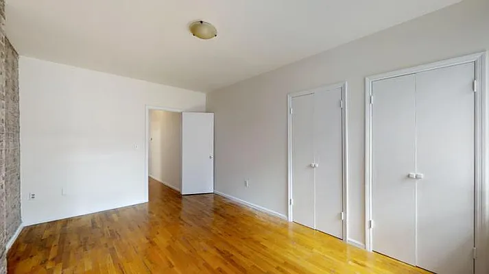 Rented by Metripol Corporation | media 29