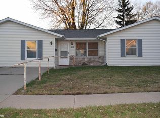 615 3rd St, Fort Madison, IA 52627
