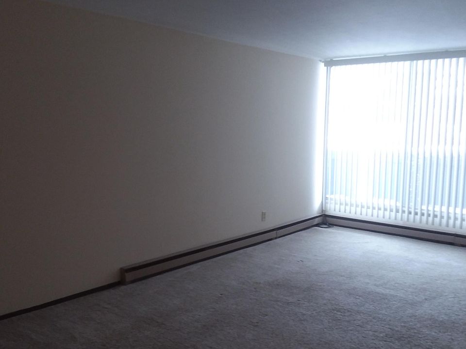1st image of 2331 E Market St APT 120