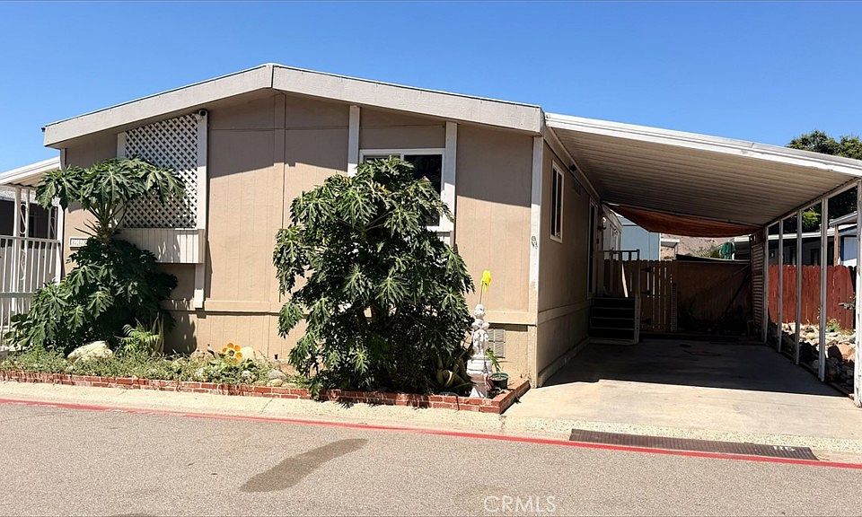 1st image of 4901 Green River Rd #116