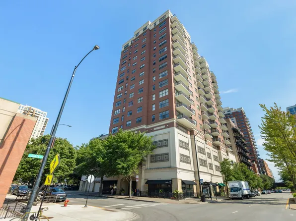 5 E 14th Pl APT 1402, Chicago, IL 60605