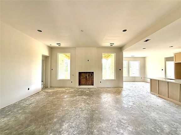 5th image of 1338 Elk Horn Dr