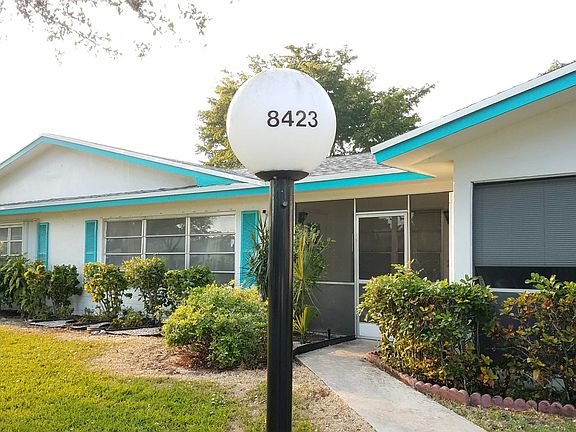 3rd image of 8423 NW 10th St