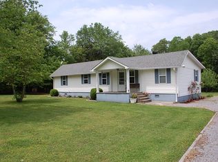 90 Coker Rd, Tullahoma, TN 37388