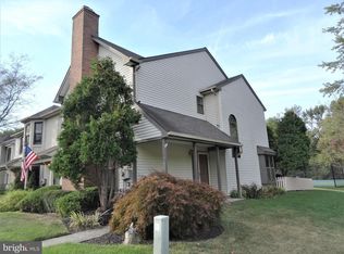 22 Devon Ct, Robbinsville, NJ 08691