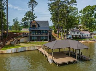 611 Bay Pine Island Rd, Jacksons Gap, AL 36861