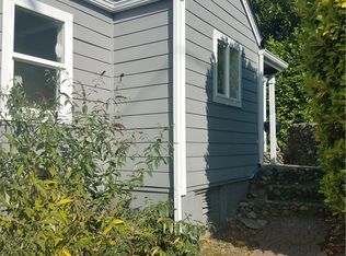 2615 Perry Ave NE, Bremerton, WA 98310