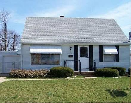 1st image of 742 S Lombardy Dr