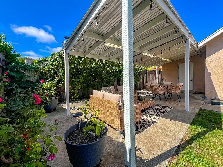 25 Berna Ave — Photo 33
