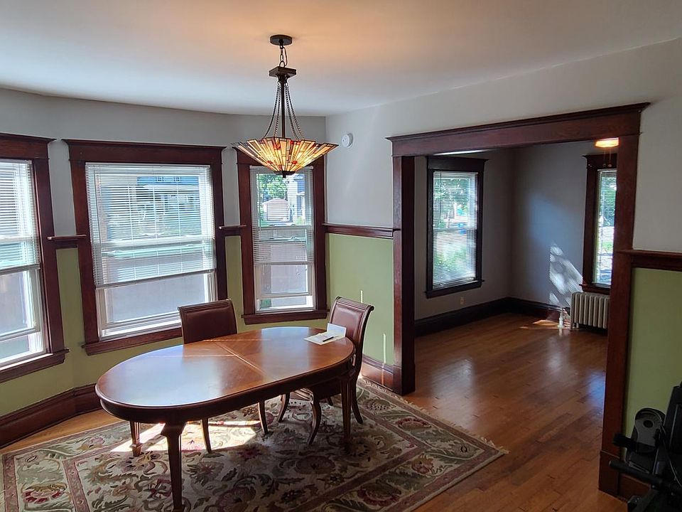 1st image of 109 Maria Ave #1
