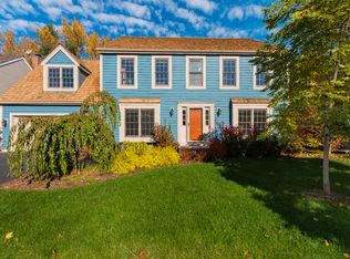 4448 Longmeadow Dr, Gurnee, IL 60031