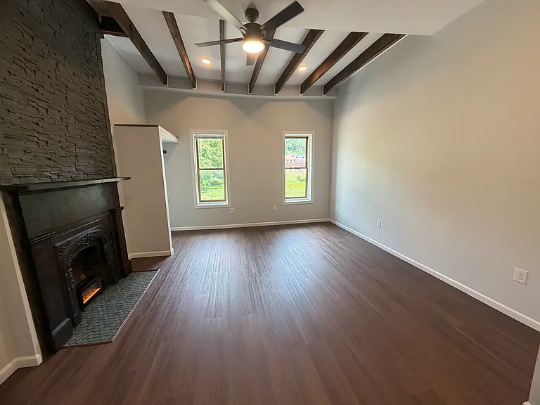 2331 Chapline St #2 — Photo 15