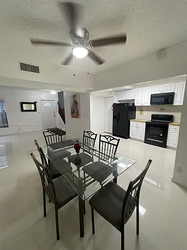 2718 S University Dr Photo 1