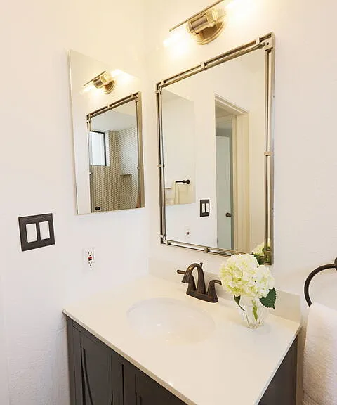 21821 Burbank Blvd #151 — Photo 24