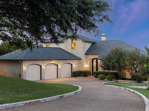 3rd image of 17312 Northlake Hills Dr