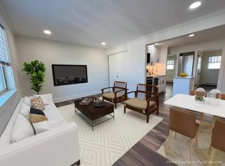 6549 24th Ave NW APT 2, Seattle, WA 98117