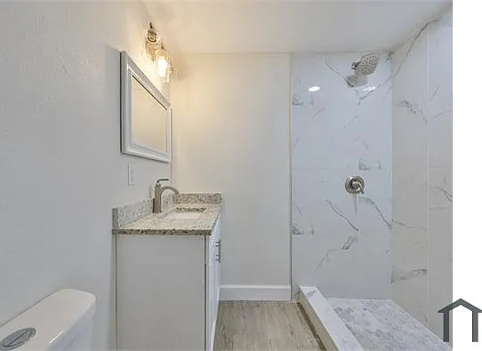 11916 133rd Ave N #5 — Photo 9