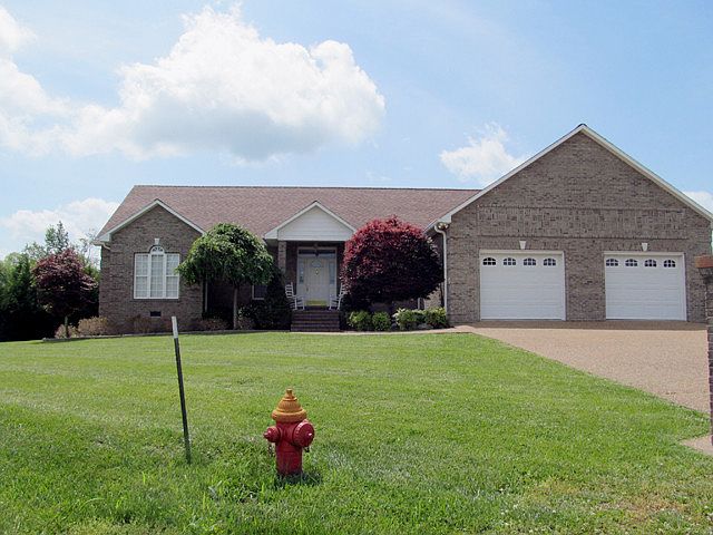 1st image of 375 Emily Ct
