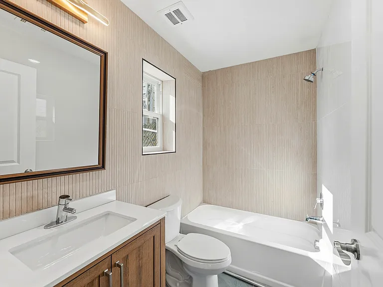 106 Columbia Ave #1 — Photo 6