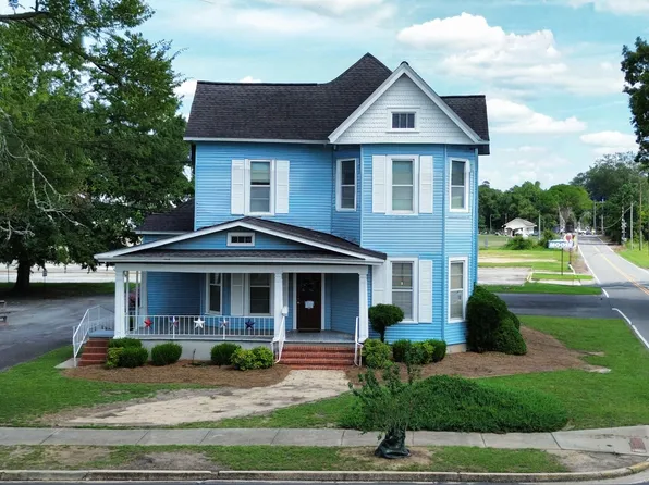 526 Academy Ave, Dublin, GA 31021