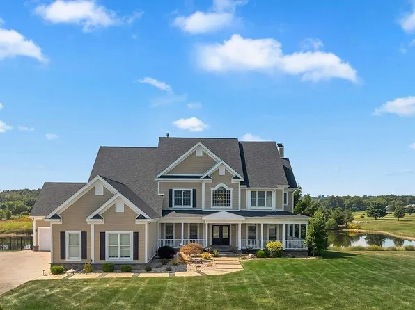 431 Summer Lake Dr, Bedford, IN 47421