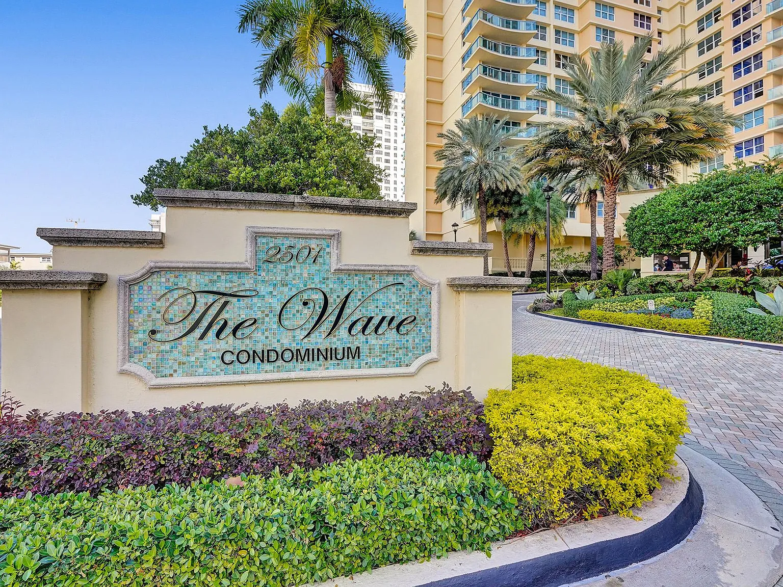1 bed, 745 sqft, $3,500 — Photo 3