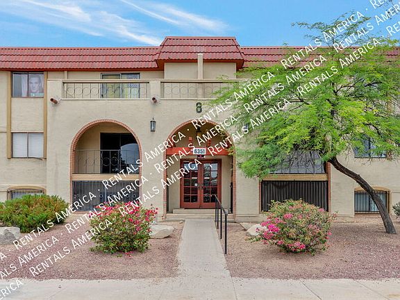 2nd image of 6351 N Barcelona Ct Unit 817