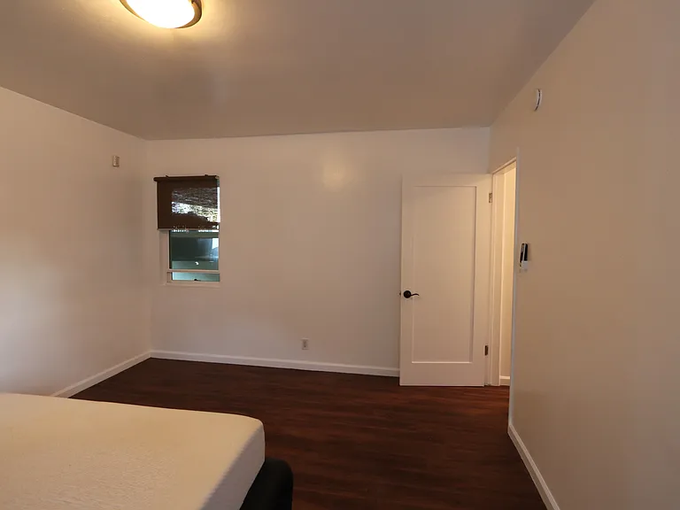 2512 Siwanoy Dr — Photo 23