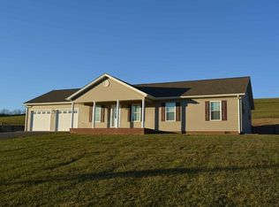 2445 Pipers Gap Rd, Galax, VA 24333