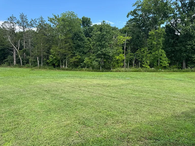 1605 Gambill Wood Dr — Photo 3