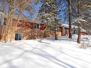 3639 Larchwood Dr, Minnetonka, MN 55345