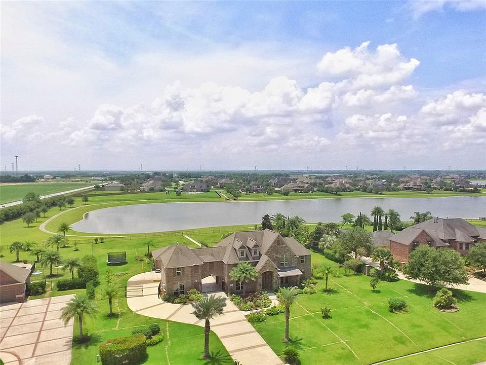1st image of 3985 Lake Star Dr