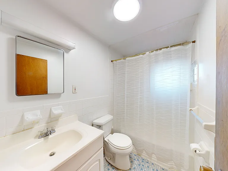 175 W Wyoming Ave #45 — Photo 11