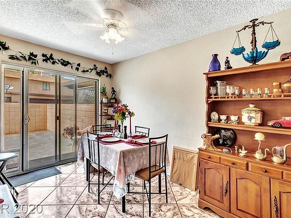 4th image of 5059 Village Dr