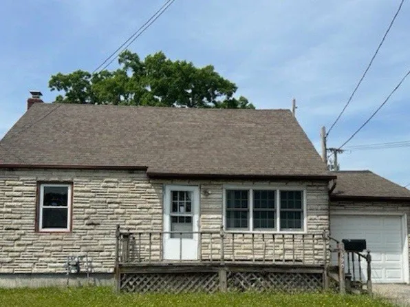 390 28th Street, Copiague, NY 11726