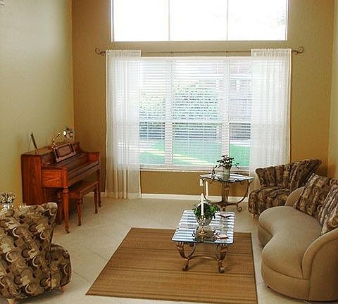 2nd image of 5731 Ln Gorce Cir