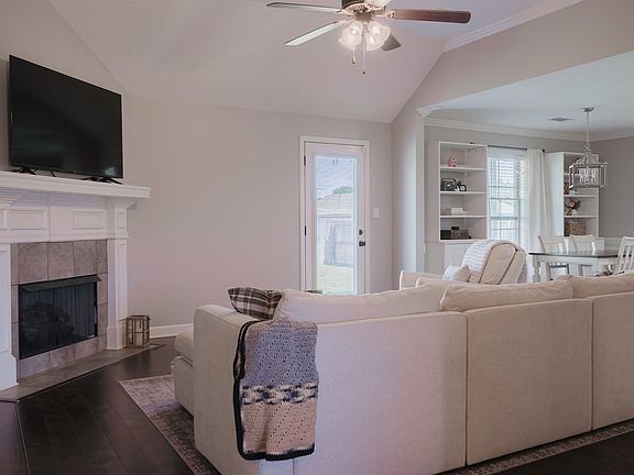 4th image of 83 Nehemiah Dr