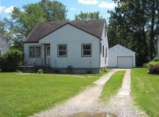 521 Metcalf Rd, Elyria, OH 44035