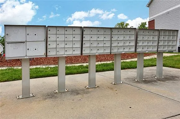 Sterling Park — Photo 15