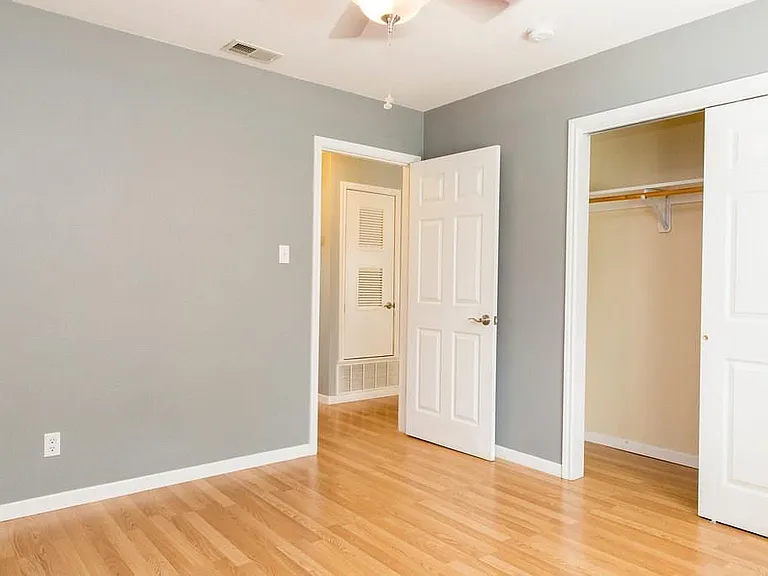 4209 Burnet Rd #206 — Photo 14