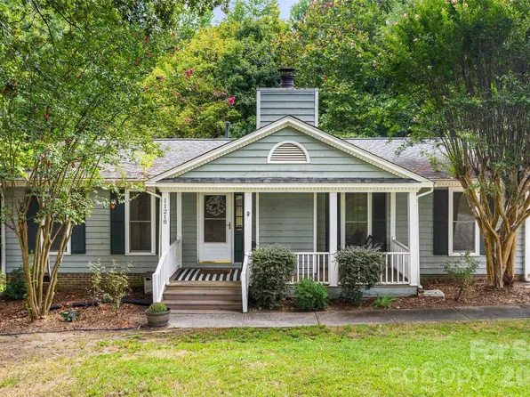 11218 Mallard Crossing Dr, Charlotte, NC 28262