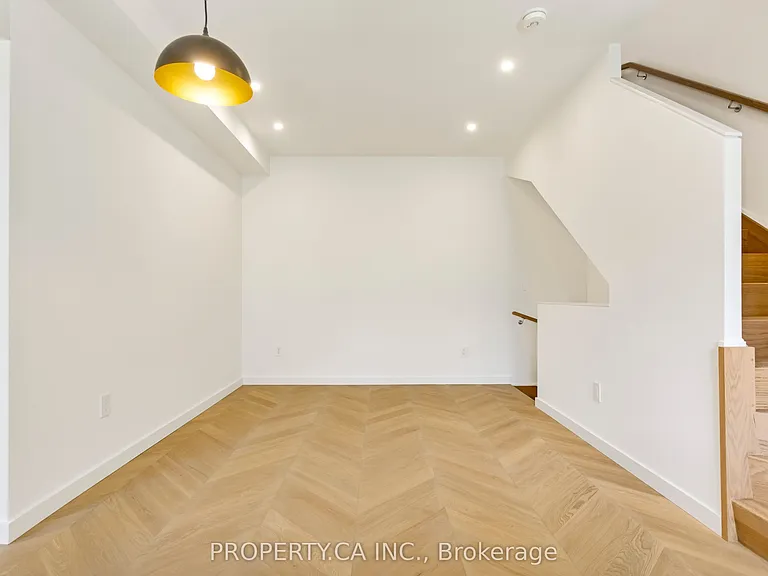 301 Keele St #4 — Photo 12