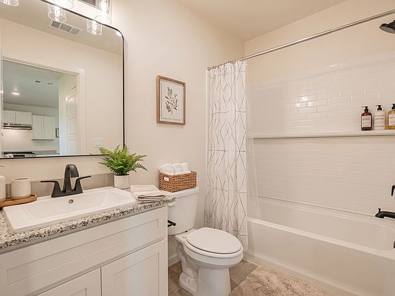 Guest Bathroom 1