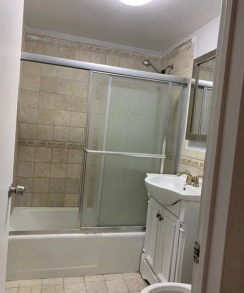 66 Shrewsbury Green Dr #A — Photo 11